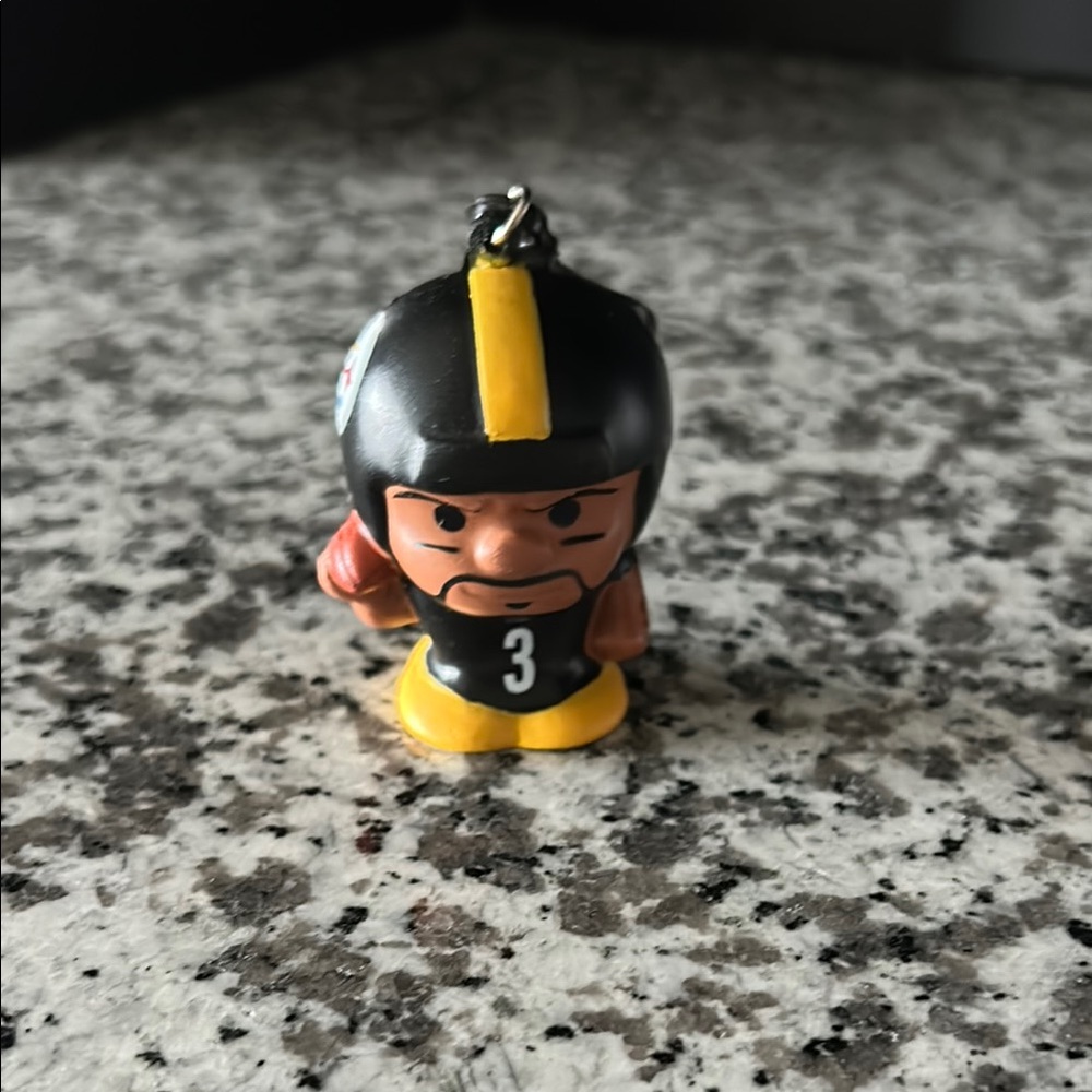 Mini Football Player Keychain - Steelers